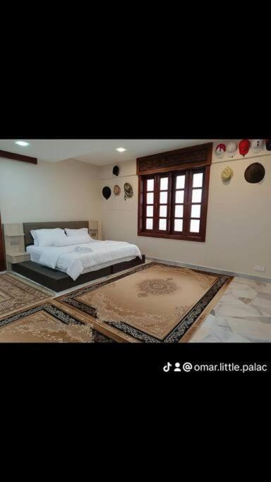 Omar Little Palace - 6 Bedroom Rumah percutian *